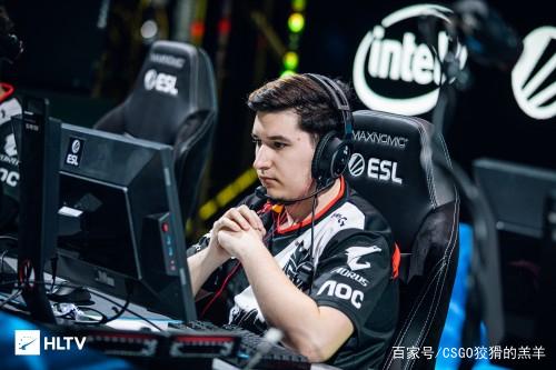 国足立刻 国足立刻