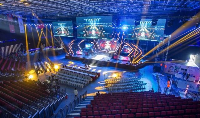 他希望看到 他希望看到